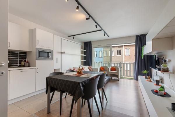 Centraal gelegen appartement in De Panne voor 2 personen - thumbnail 4