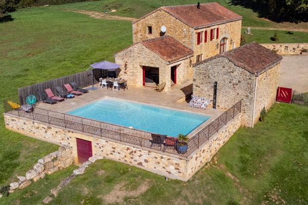 8-persoons vakantiehuis in Prats du Perigord met privézwembad - thumbnail 1