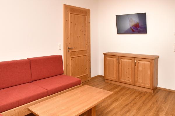 Wellnessappartement Ski-in/Ski-out bij gondel in Brixen im Thale - thumbnail 1