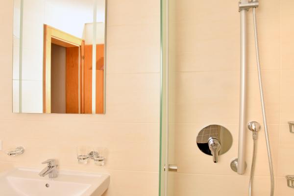 Luxe appartement met wellness, 20m van de gondel in Brixen im Thale - thumbnail 5