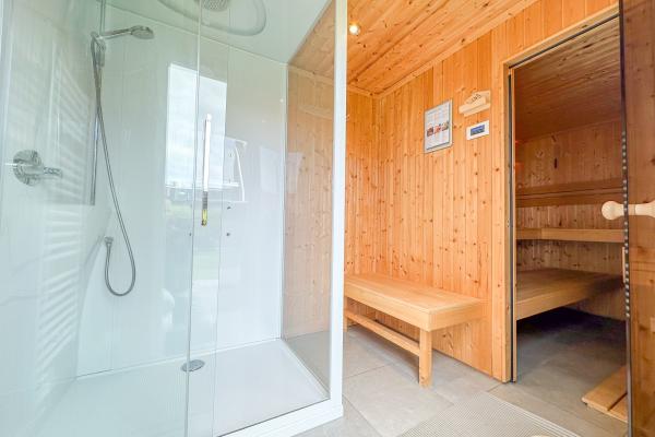 Wellnessvilla aan de Zeeuwse kust met sauna, spa-bad en omheinde tuin - thumbnail 3