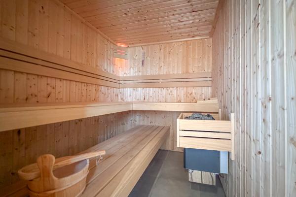 Wellnessvilla aan de Zeeuwse kust met sauna, spa-bad en omheinde tuin - thumbnail 4