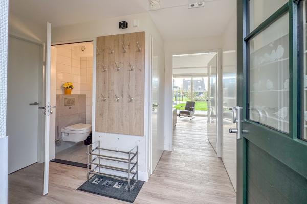 Wellnessvilla aan de Zeeuwse kust met sauna, spa-bad en omheinde tuin - thumbnail 6