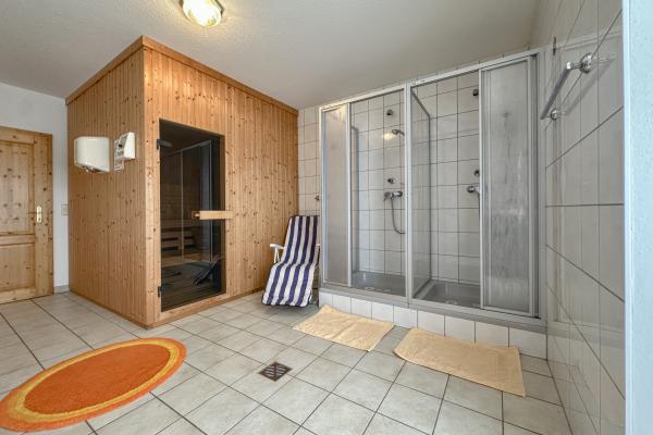Groots groepshuis voor 20 personen met sauna in het Oberpfälzer Wald - thumbnail 3