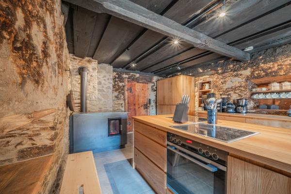 Historisch chalet voor 12 personen met tuin, sauna en bergzicht in Matrei - thumbnail 2