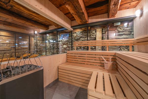 Monumentaal chalet voor 8 personen in de bergen van Matrei, met sauna - thumbnail 4