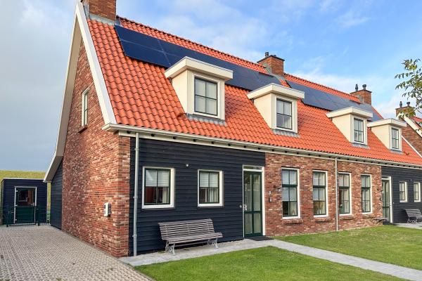 Wellnessvilla met sauna en tuin, 500m van het strand in Colijnsplaat - thumbnail 2