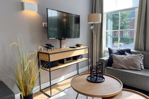 Luxe wellnessvilla aan zee in Colijnsplaat – sauna, bubbelbad en strand op 500m - thumbnail 6