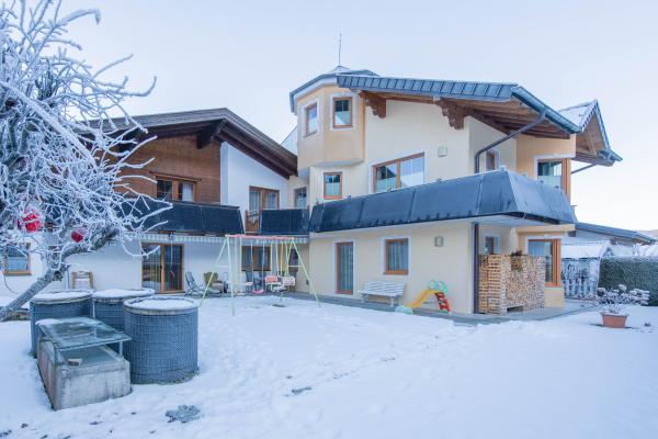 Licht appartement aan de piste in Altenmarkt met terras en bergzicht - thumbnail 4