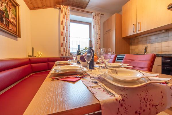 Ruim appartement voor 8 personen aan de skipiste in Altenmarkt im Pongau - thumbnail 1