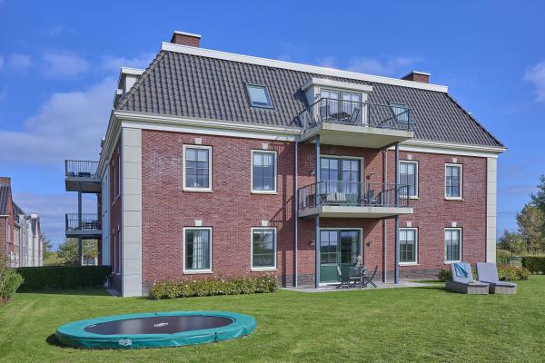 Luxe appartement met sauna en tuin, 14m van het strand in Colijnsplaat - thumbnail 1