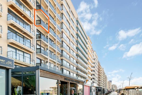Zonnig appartement met frontaal zeezicht op 20 meter van het strand - thumbnail 6