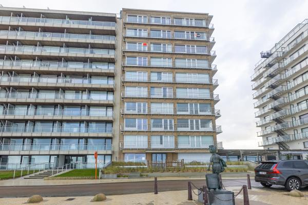 In het centrum van Middelkerke: licht appartement met zeezicht (6 p.) - thumbnail 2