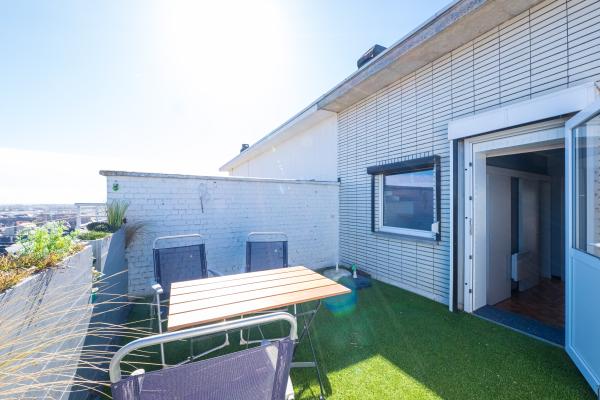 In het centrum van Middelkerke: zonnig dakappartement voor 4 personen - thumbnail 4