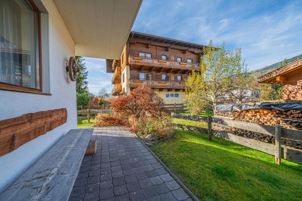 Ruim appartement voor 12 personen direct aan de piste in Mittersill - thumbnail 6