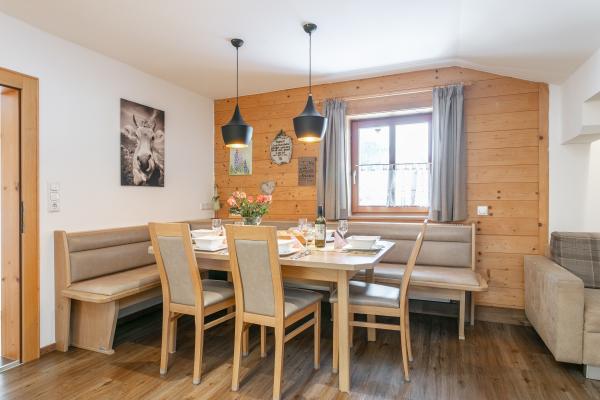 Rustiek appartement met wellness direct aan de skipiste in Leogang - thumbnail 5