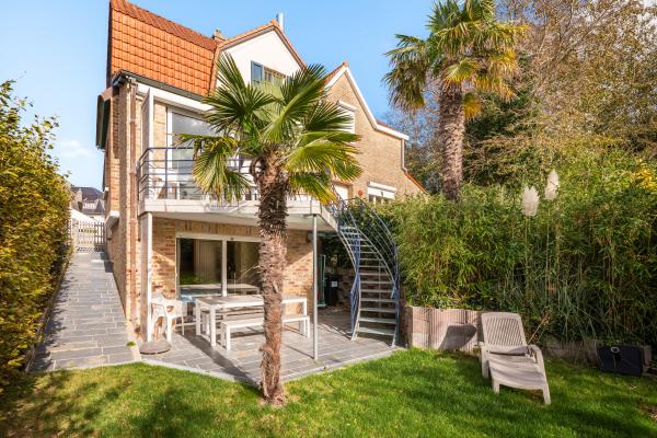 Vakantiehuis Le Palmier: 8 personen, tuin & sauna, 400m van strand in Koksijde - thumbnail 1