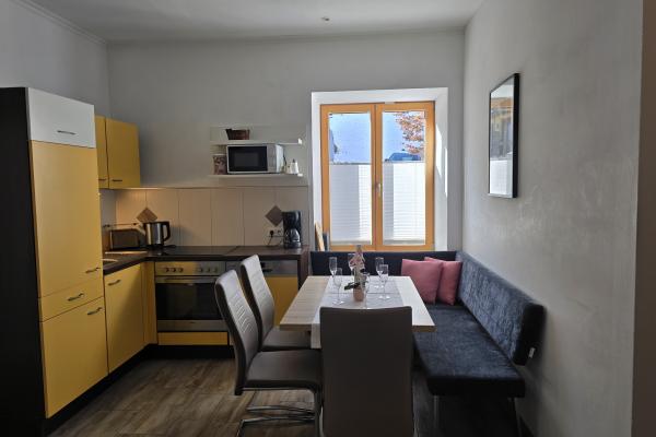 Ruim 7-persoons appartement met 2 sauna's in Ramingstein, vlakbij skigebieden - thumbnail 3