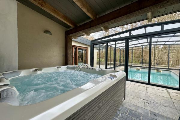 Luxe groepswoning voor 24 personen met privézwembad en sauna in Grupont - thumbnail 3