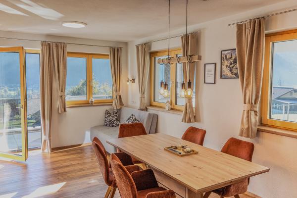 Rustiek appartement direct aan de piste in Zellberg, Tirol - thumbnail 4