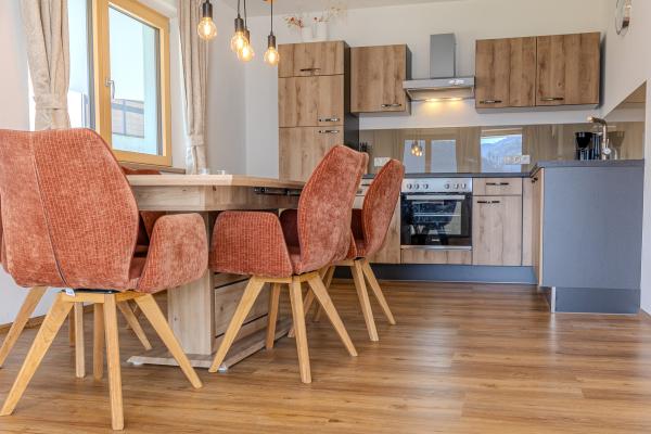 Rustiek appartement direct aan de piste in Zellberg, Tirol - thumbnail 3