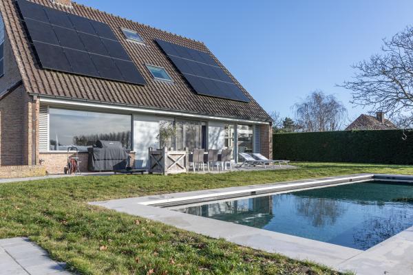 Landelijke vrijstaande villa met privé zwembad in Sint-Laureins - thumbnail 1