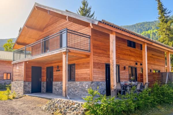 Chalet met sauna en panoramisch uitzicht op meer en bergen in Kärnten - thumbnail 1