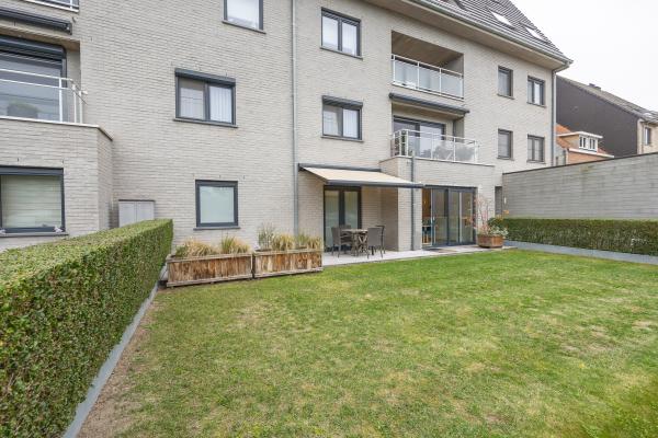 4-persoons appartement met tuin in hartje Westende - thumbnail 2
