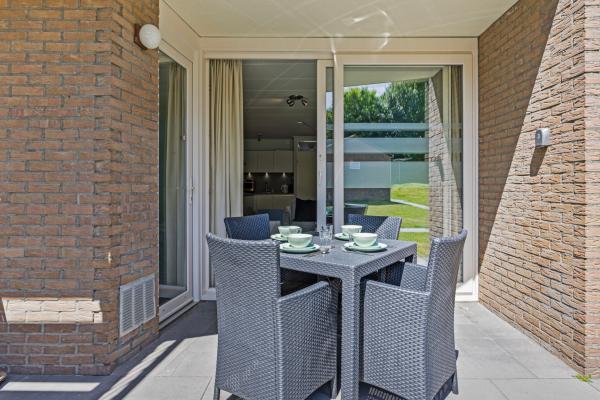 Duinappartement aan zee in Zoutelande, 2 slaapkamers, privéterras - thumbnail 6