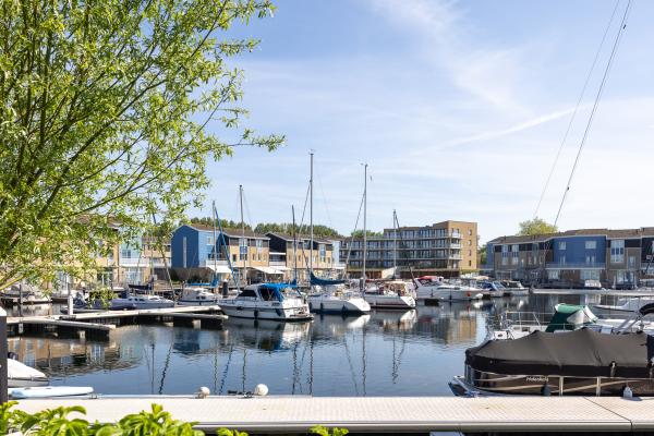 Havenappartement met tuintje aan het Veerse Meer in Kortgene - thumbnail 6