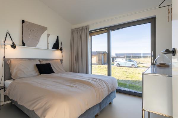 Vrijstaand natuurhuis met airco en uitzicht over het Zeeuwse polderlandschap - thumbnail 6