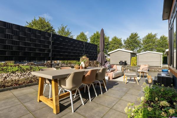 Sfeervolle water lodge met zonnig terras in hartje Giethoorn - thumbnail 2