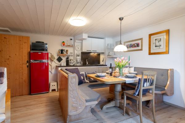 Panoramisch appartement in Alpbach, 350m van de piste & dorp - thumbnail 4