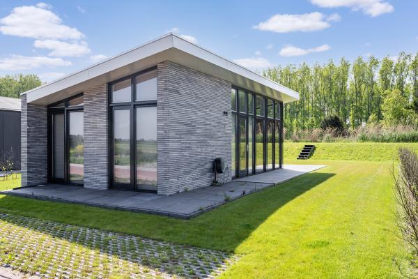 Vrijstaand vakantiehuis aan het water in het Groene Hart van Oud Ade - thumbnail 5