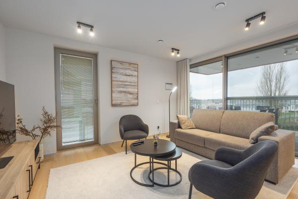 Licht appartement met zonnig terras en parking op 10 minuten van het strand - thumbnail 2