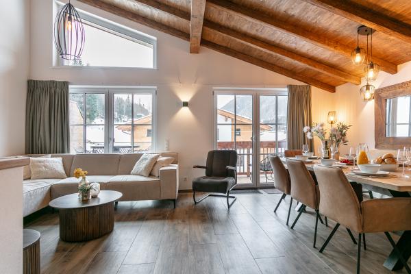 Ruim chalet voor 10 personen met privé sauna op 9 km van Flachau - thumbnail 2