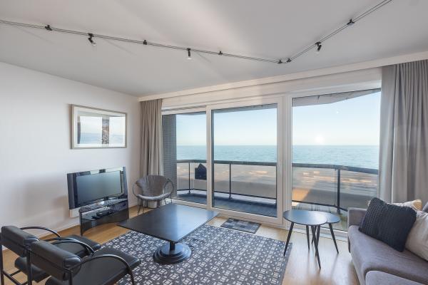 Zonnig appartement op de 7e verdieping met zeezicht en twee terrassen - thumbnail 3