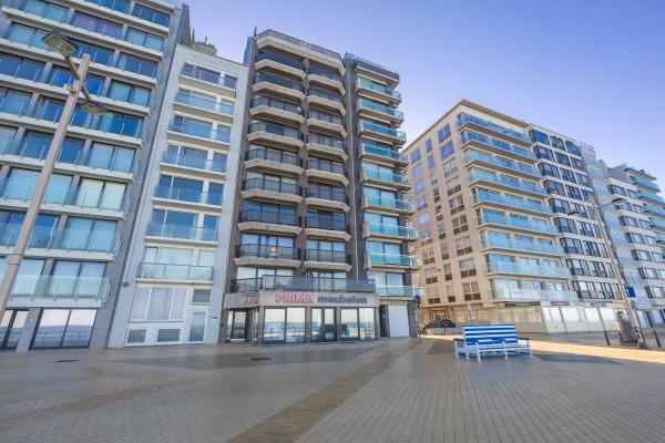 Zonnig appartement op de 7e verdieping met zeezicht en twee terrassen - thumbnail 4