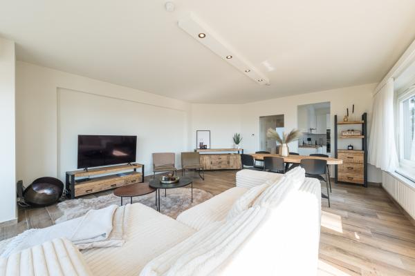 Hoekappartement met zeezicht in hartje Middelkerke, 80m van centrum - thumbnail 5