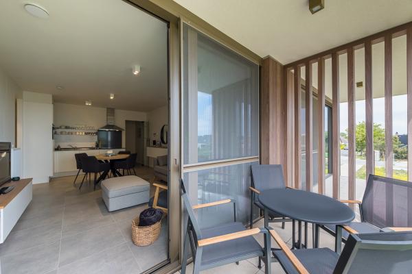 Licht nieuwbouwappartement op 100m van centrum, strand op 600m - thumbnail 3