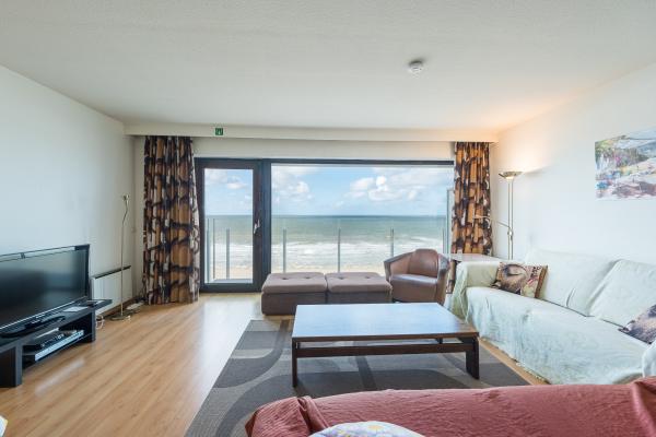 6-persoons appartement met zeezicht in centrum Middelkerke · 80 m² - thumbnail 1