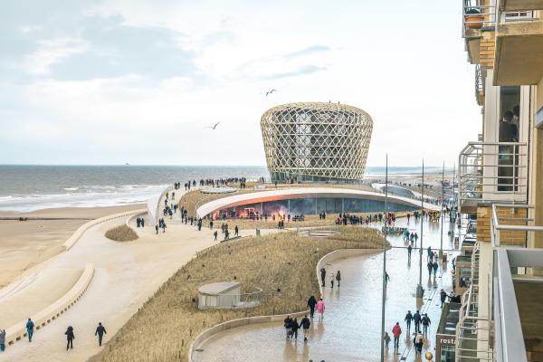 Frontaal zeezicht appartement voor 5 personen in hartje Middelkerke - thumbnail 5