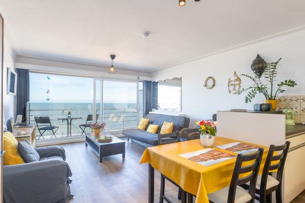 Modern zeezicht appartement op de 6e verdieping in Middelkerke - thumbnail 2