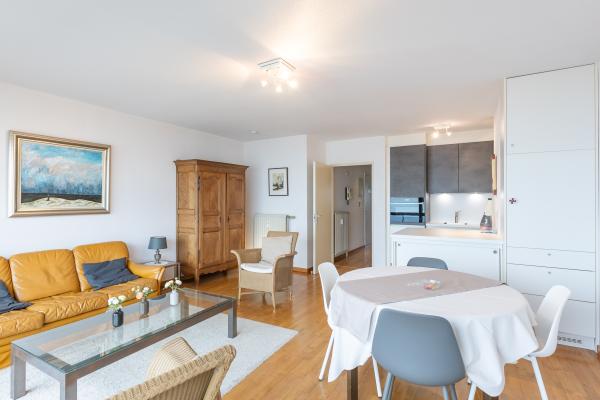 Licht appartement met zonnig terras en prachtig zeezicht in Middelkerke - thumbnail 4