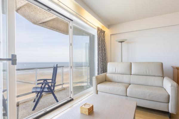 4-persoons appartement met zeezicht in centrum Middelkerke - thumbnail 6