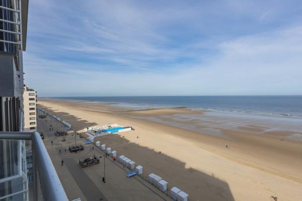 4-persoons appartement met zeezicht in centrum Middelkerke - thumbnail 3