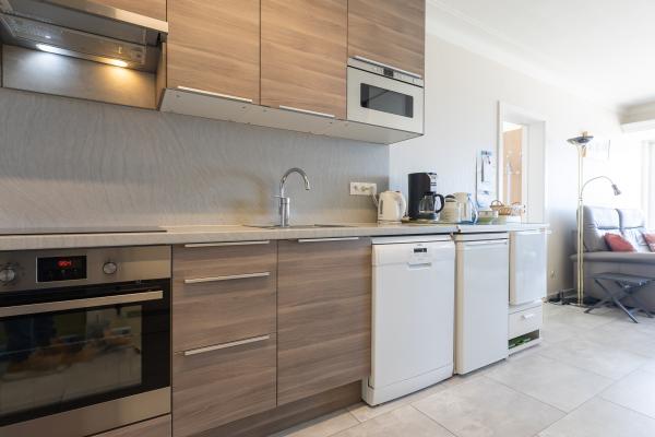 Zonovergoten appartement met zeezicht en binnenzwembad in Middelkerke - thumbnail 5