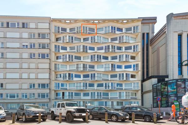 Stijlvolle studio aan de Zeedijk met panoramisch zeezicht in Blankenberge - thumbnail 5