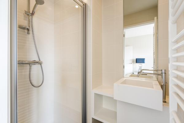 Luxe appartement aan zee met frontaal zeezicht in Blankenberge - thumbnail 5
