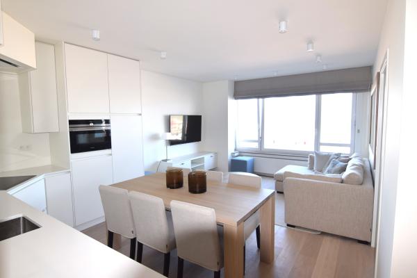 Modern appartement met frontaal zeezicht naast het Casino van Blankenberge - thumbnail 1